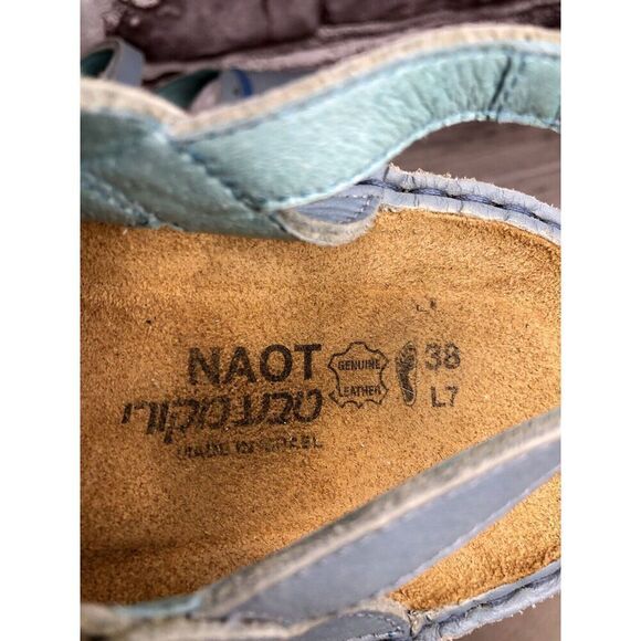 Naot Sky Blue Leather Mary Jane Strap Clogs Comfort Shoes Women Sz 38EU/7.5M US - Picture 4 of 16